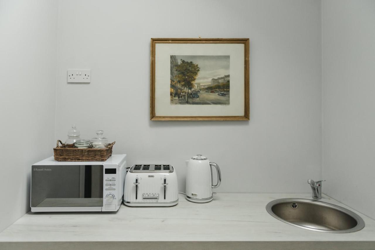 Ferienwohnung Stylish Self Contained Studio Near Glasgow Airport Lochwinnoch Exterior foto